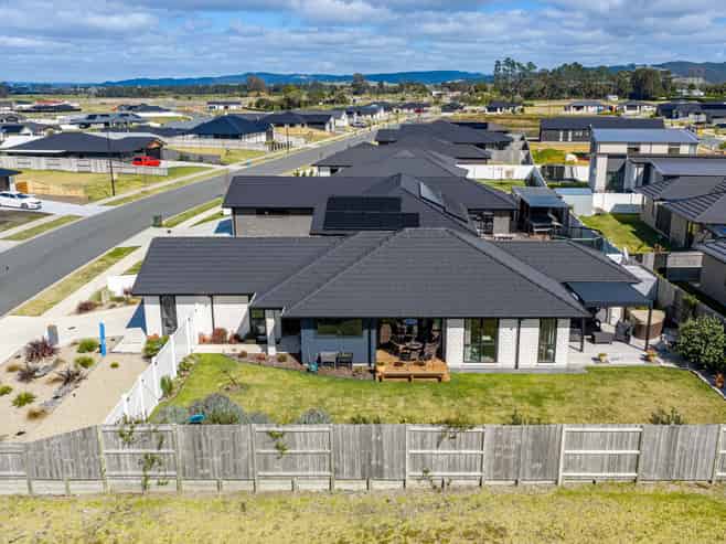 4 Te Taniwha Road, One Tree Point
