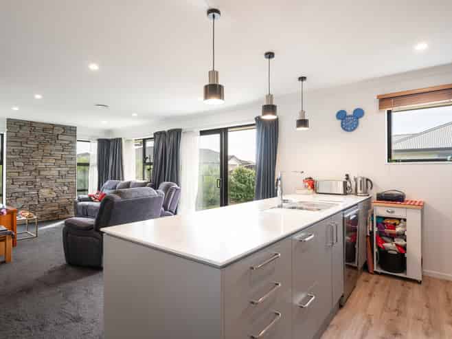 5 Mulberry Lane, Richmond