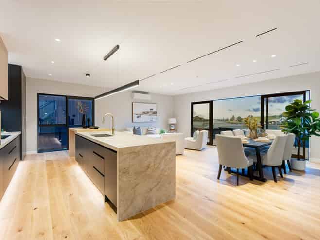 4 Humenga Place, Long Bay