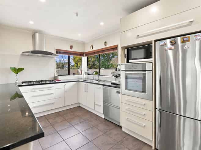33 Pouwhare Street, Whakatane