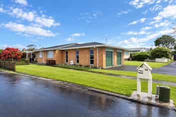 14 Truby King Street, Merrilands