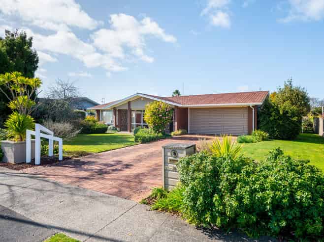 10 Delamare Road, Saint Andrews