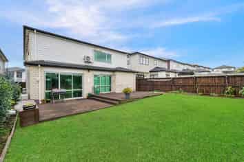 15 Peihinga Road, Flat Bush