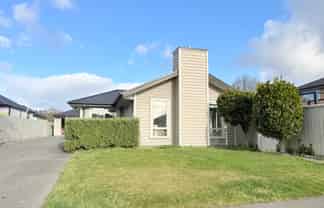 82 Mcmahon Drive, Aidanfield