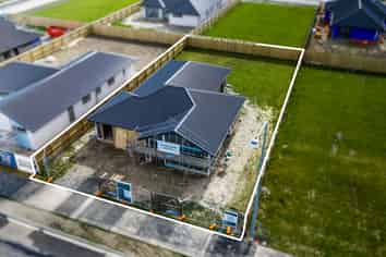169 High Street, LEESTON