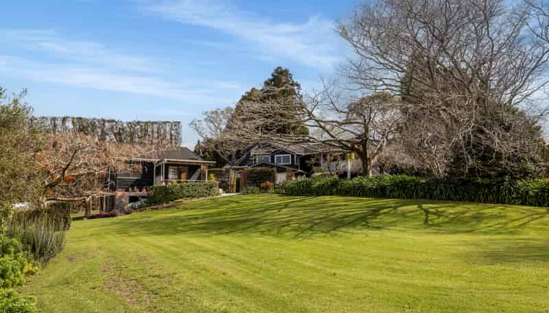 44 Walker Road West, Katikati