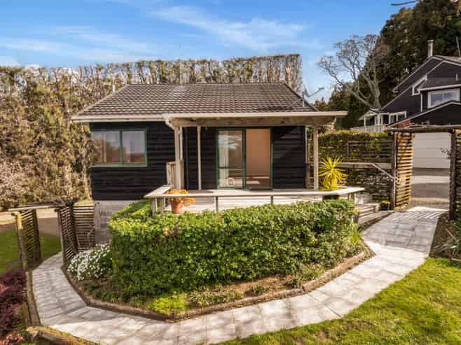 44 Walker Road West, Katikati