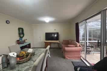 8 He Awa Cresent, Waikanae