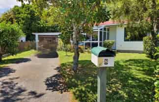 8 He Awa Cresent, Waikanae