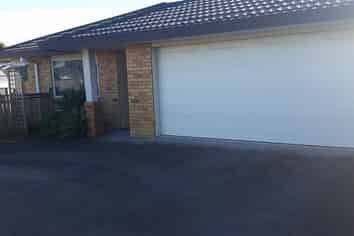 1/213 Coronation Avenue, Welbourn