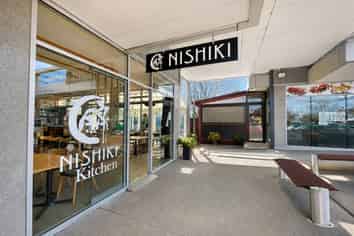 FOOD BUSINESS OPPORTUNITY IN BUSY AREA