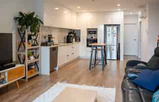 1A/104 KINGS ROAD, Mount Roskill