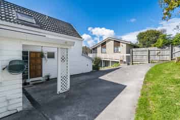 B/684 Whangaparaoa Road, Stanmore Bay