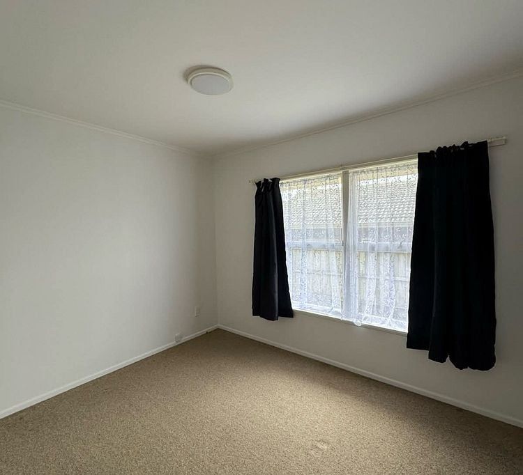 Newly renovate Units in Takapuna 5