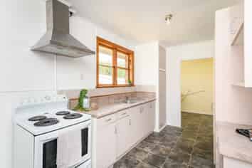 20 Upham Terrace , Roslyn