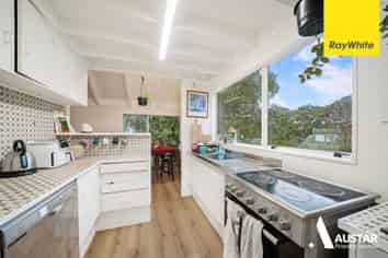 5 Karapiti Place, Glen Eden