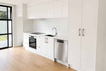 35 Dunkirk Terrace, Mount Albert