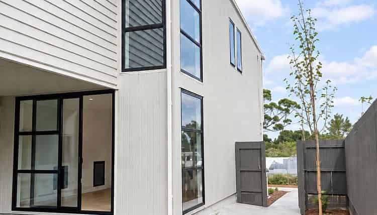 35 Dunkirk Terrace, Mount Albert