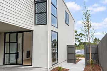 35 Dunkirk Terrace, Mount Albert