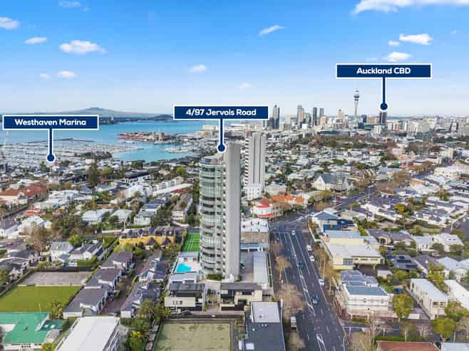 4/97 Jervois Road, Herne Bay