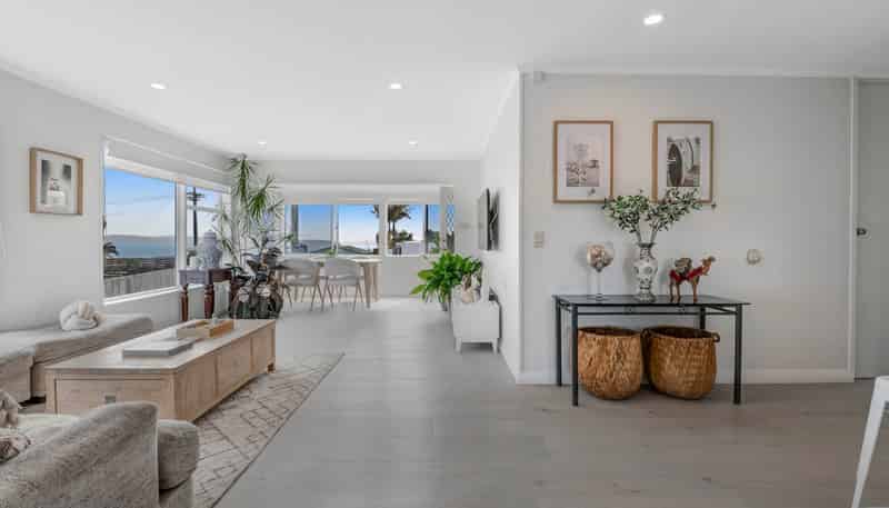 1321 Whangaparaoa Road, Army Bay