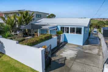 1321 Whangaparaoa Road, Army Bay