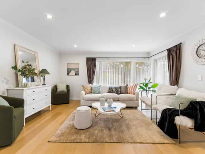 12A Bracken Avenue, Epsom