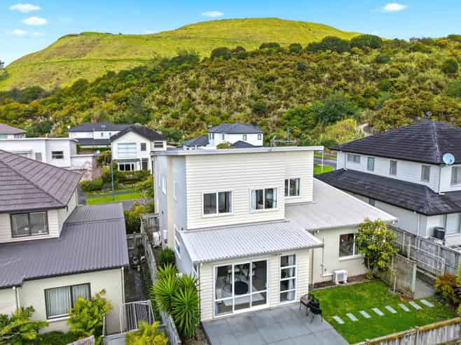 37 Tihi Street, Stonefields