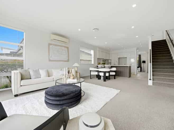 37 Tihi Street, Stonefields
