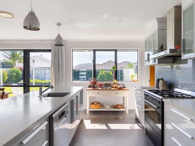 19 Joanne Street, Lytton West