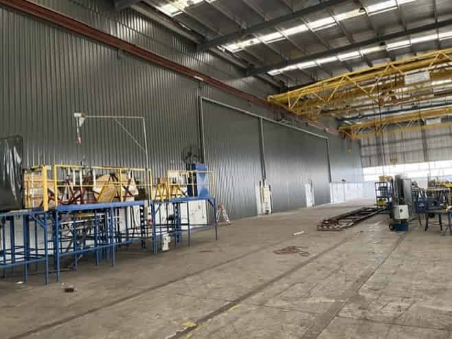 Central Te Rapa with gantry cranes