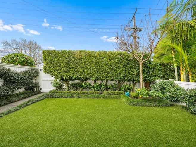 91  Brighton Road, Parnell