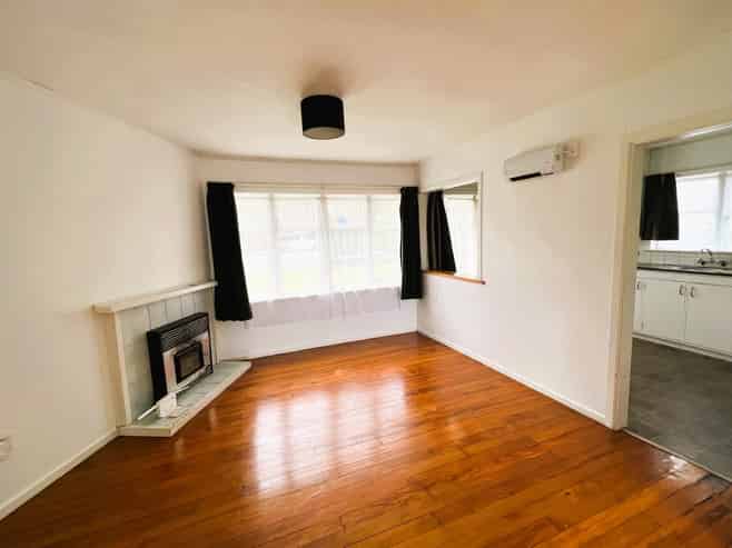 4 Albany Highway, Greenhithe