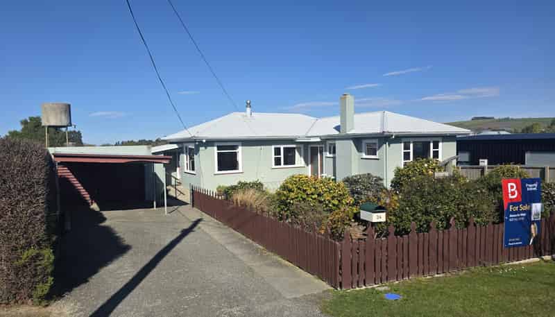 24 Charles Street, Weston