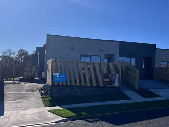 2/106 Fairview Street, Fairview Downs