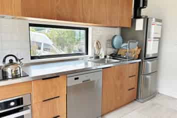 17a Cornwall Rd, Lyttelton