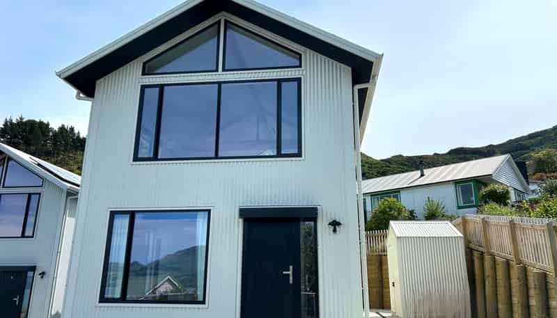 17a Cornwall Rd, Lyttelton