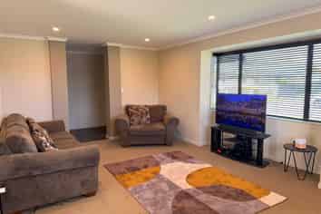 102 Rhodes Drive, Kelvin Grove