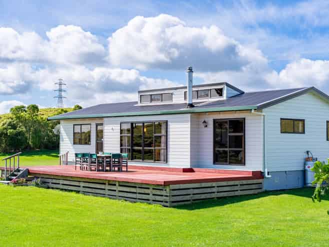 3356 Kaipara Coast Highway, Glorit