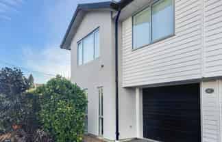 30 Church Square, Addington