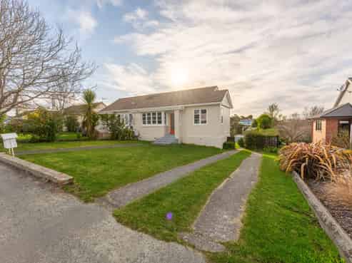 66 Marston Road, Kensington