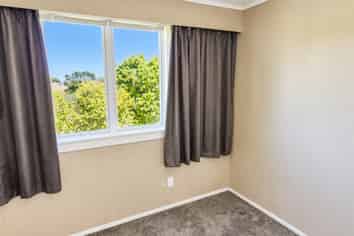 2/39 Waimea Street, Westown