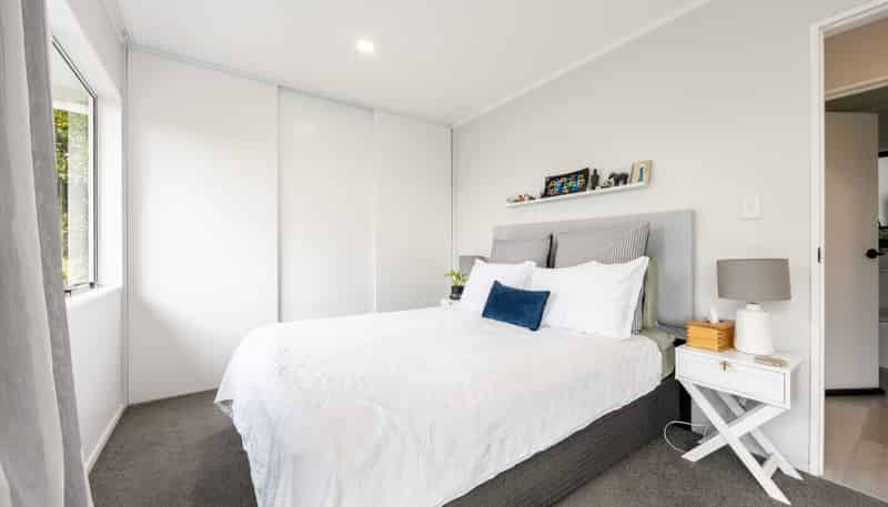 31 Frost Road, Waitoki