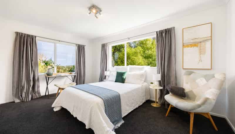 31 Frost Road, Waitoki