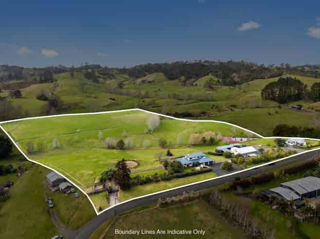31 Frost Road, Waitoki