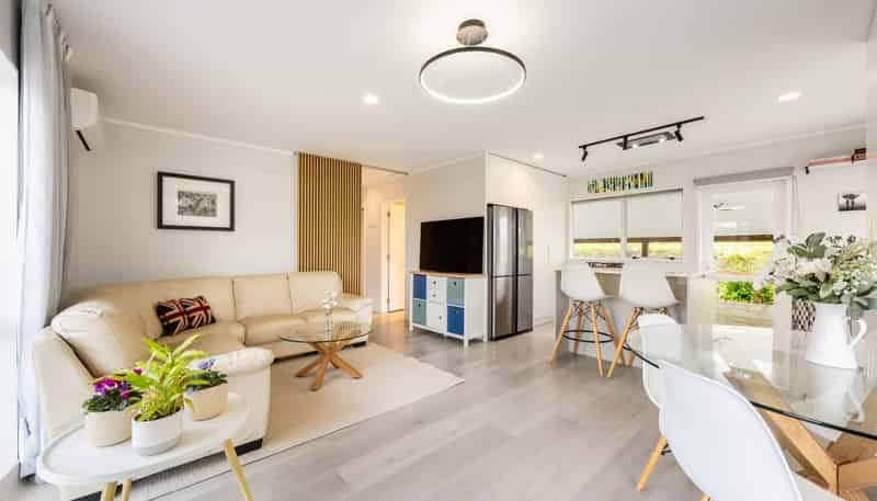 31 Frost Road, Waitoki
