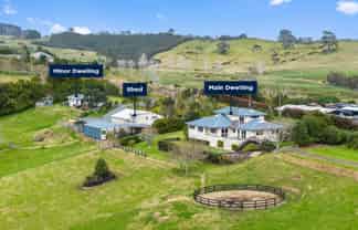 31 Frost Road, Waitoki