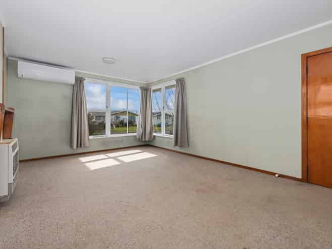 47 Hinemoa Street, Levin