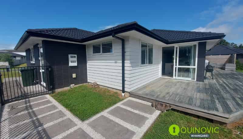 6 Rotokauri Rise, Kamo