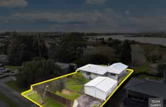 4 Lucas Place, Weymouth